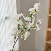 Ins celebridad de internet simulación rama de cerezo de 3 horquillas flor artificial adorno de sala de estar jarrón de suelo arreglo de mesa celebración de boda venta al por mayor transfronterizo