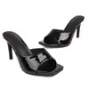 Zapatos de tacón alto pantuflas patrón de piedra 2023 zapatos tipo 32 sandalias de comercio exterior 46 nuevo uno boca de pez usar británico