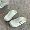Mules Casuais Versáteis de Encaixe Estilo Birkenstock para Mulheres, Novo Modelo de Verão 2026, Adequadas para Combinar com Vestidos, Mules de Bico Fechado para Mulheres