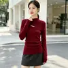 Suéter de malha com design Andy em veludo, de duas peças, com gola semi-alta e detalhes vazados para mulheres, top base slim fit outono e inverno