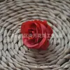 Flores de Rosa Artificiales de Seda Más Vendidas Transfronterizas, Cabezas de Rosa, Accesorios para Sombreros DIY, Accesorios de Flores para Cajas de Dulces, Flores Artificiales de Exportación