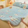 Colchão de veludo de leite espesso Classe A lençol de cama forrado de lã quente de inverno capa de cama almofada de dormitório estudantil tapete tatami