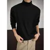 Top de base branco de gola semi-alta para homens, outono e inverno, camiseta top de manga comprida de rua desconstruída boxy, moderna