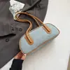 Bolsa Satchel Estilosa de Alto Padrão, Nicho, Grande Capacidade, Bolsa de Boliche para Mulheres, Novo Estilo Verão 2025, Bolsa de Ombro/Axila Colorida