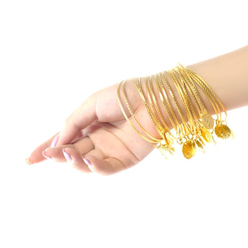 8738642712_761599071