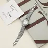 Relojes Europeos y Americanos para Mujer Reloj de Cuarzo Pulsera Nuevo Alta Gama Moda Patrón Romano Diamante Reloj para Dama Reloj para Mujer