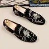 Zapatos de Hombre Europeos y Americanos Transparente con Camuflaje Bordado Mocasines Estampado de Mariposa Estilo Británico Barbería Zapatos de Moda para Hombre