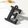 Venta Caliente Transfronteriza Material de Acetato Negro Mate Colgante de Letra Inglesa Mayúscula Agujero Único Collar DIY Joyería Colgante para Ropa