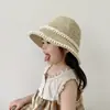 Chapéu de Palha Estilo Chanel para Meninas 2026, com Tecelagem de Renda de Pérolas, Chapéu Balde com Proteção Solar, Chapéu de Sol de Verão para Crianças Atacado