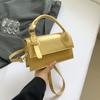 Bolso de Mano Casual de Moda Retro de un Solo Hombro con Textura Cruzado Estilo Europeo y Americano Letra Moda 2024 Verano Nuevo para Mujer