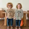 Camiseta Infantil Nueva Camiseta Básica para Bebé 25 Otoño Nuevo Estampado de Oso Rayado Manga Larga Casual Estilo Coreano