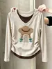 Camiseta feminina de algodão puro com manga longa e decote V, design de peça dupla falsa, moda versátil, modelagem slim, afina a cintura, peça básica para outono