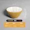 Platillos de acompañamiento para hot pot de mariscos estilo puesto de comida Haidilao: platos en capas, albóndigas, res, tazones de sangre de pato, fideos finos, tazones de postre