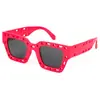 Gafas Cuadradas Retro de Gama Alta, Lindas, Modernas, de Moda, Gafas de Sol para Niños al Aire Libre 131 Rt087