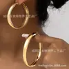 Juego de 4 piezas Producto Nuevo Diseño Retro Sentido Tridimensional Metal Grandes Pendientes Europeos y Americanos Pendientes de Lujo Ligero Pendientes Transfronterizos para Mujeres