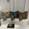 Bolsa de Hombro para Mujer de Gran Capacidad con Estampado Retro Nuevo 2025, Bolso Tote Sencillo y Versátil Portátil para el Brazo