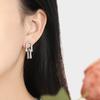 Aretes europeos y americanos de nicho de alta gama, simples, nuevos, vintage, con hebilla de herradura, moda, personalidad, temperamento, aretes de acero de titanio chapados en oro