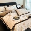Juego de Ropa de Cama Grueso de Invierno con Forro de Felpa de Cuatro Piezas, Juego de Tres Piezas con Falda de Cama de Franela de Felpa Coral de Leche, Sábana y Falda de Cama de una Sola Pieza