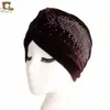 Sombrero Indio con Tachuelas de Plumas, Turbante Dorado de Terciopelo Noble para Mujer, Gorro para Quimioterapia Tjm-21C Estilo Étnico