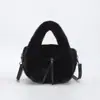 Bolsa Acolchoada de Nicho Coreana Bolsa de Mão Feminina Outono e Inverno Nova Moda Peluda Quente Uma Alça Transversal Bolsa Peluda