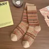 Calcetines Zhuji de Punto Doble y Bucle Doble de Gama Alta Estilo Étnico Retro Calcetines de Media Caña para Mujer, de Moda Versátiles Estilo Old Money para el Trabajo Calcetines de Algodón