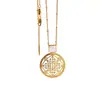 [56] Cadena de suéter de malquita de círculo grande nuevo de otoño e invierno europeo y americano, collar retro de placa hueca, cuadrado, concha blanca