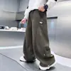 Calça infantil 2026 novo estilo, para crianças maiores, calça esportiva de veludo cotelê reta, calça casual solta de outono infantil