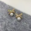 Brincos de Renda com Laço e Pérolas Estilo Ballet Coreano para Mulheres, Luxo Acessível Nicho Brincos Elegantes de Alta Qualidade, Lindos Brincos