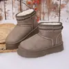 Botas de nieve gruesas con forro polar para mujer, nuevo modelo 2026, zapatos de algodón gruesos para cruzar la frontera, de caña corta, cálidos, antideslizantes, botas de comercio exterior
