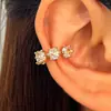 Brinco de Clipe Zircônia com Seis Garras para Orelhas Não Perfuradas Feminino Leve Luxo Sensação de Alto Padrão Ear Cuff em Forma de C Design de Nicho Brinco com Zircônia