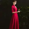 Vestido de Novia Rojo para Boda 2026, Nuevo Elegante y Estiloso Vestido Largo Color Borgoña Estilo Chino para la Ceremonia Posterior a la Boda