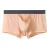 Ropa interior para hombre de verano, malla de seda helada, fina, transpirable, con abertura para separación de huevos de pistola, calzoncillos bóxer sexys para niños, venta al por mayor
