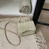 Bolso Pequeño Tejido de Paja para Mujer, Bolso Cruzado de Hombro Único Estilo Pastoral, Nuevo Bolso Cuadrado Tejido Mini Versátil y Elegante 2026