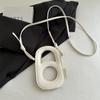 2025 Primavera/Verano Nuevo Bolso Mini Simple para Teléfono Bolso de Hombro a la Moda Versátil Texturizado Moderno Bandolera