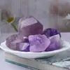 Piedra de amatista natural poco profunda piedra de desmagnetización purificación piedra de amatista piedra de aromaterapia piedra de expansión al por mayor