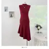 Vestido de Punto Sin Mangas con Cuello Medio Alto Estilo Coreano para Mujer Verano 2026 Cintura Entallada Falda Irregular de Corte A para Mujer