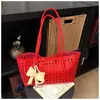 Bolso tipo cesta hueco de gran capacidad, moderno y personalizado transfronterizo, bolso de hombro tipo tote de alto valor, bolso de axila