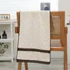 Toalha de banho em fleece coral com acabamento em renda retrô, espessa e absorvente, macia e confortável para adultos, tamanho grande para uso doméstico, atacado