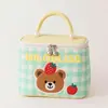 Bolsa de Maquiagem Xadrez Contrastante Estilo Coreano Ins Urso Fofo Morango Padrão Bolsa de Cosméticos Portátil para Estudante