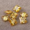 Pino de fábrica 3A quadrado Zircônio dourado pedra bruta ângulo reto carro Flor Princesa Quadrado cor gema artificial zircônia sintética