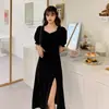 Comércio Exterior 2024 Vestido Francês com Fenda Tamanho Grande Novo Design para Meninas Cheinhas Slim Fit Skinny Vestido Preto Verão Feminino