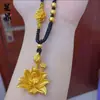 Tienda de Oro Mismo Estilo Arena Oro Bodhi Loto Colgante Collar Cuerda Negra Loto Elegante Cadena para Suéter Regalo para Mamá