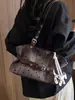 Bolsa Tote Listrada com Bolinhas Estilo Coreano Nicho Feminina 2026 Nova Grande Capacidade Casual para o Dia a Dia Ombro Único Transversal