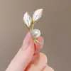 Broche com Acabamento de Luxo, Estilo Nicho e Simples, Alfinete de Roupa, Acessório de Pérola para Terno, Broche