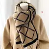 Una Nueva Bufanda Clásica de Estilo Coreano con Estampado de Espiga, de Doble Cara, para Otoño e Invierno, para Parejas, Bufanda de Punto Moderna, Cálida y a la Moda, Versátil