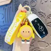Llavero de coche de fiesta de muñeca de huevo de dibujos animados para mujer, muñeca linda, pareja, colgante para mochila, llavero, regalo para niños, venta al por mayor