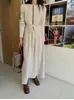 Outono e Inverno Novo Cor Lisa Exportação Japonesa e Coreana Cardigã de Tricô Slim + Saia de Cintura Alta Elegante Conjunto de Duas Peças de Tricô para Mulheres