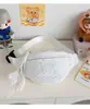 Nueva bolsa cruzada de lona ligera para el pecho, riñonera de nicho para mujer, bolsa de deporte tipo dumpling simple y versátil, bolso de hombro resistente al agua