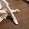 26 Novos Sapatos Mule Prateados Bico Quadrado Meia-Chinelinho Pessoa Preguiçosa Slip-On Estilo Coreano Versátil Fada Sensação de Luxo Sandálias Fechadas