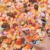 Juguetes temáticos de comida mezclados al azar, vendidos por libra, accesorios de resina de pegamento de crema DIY hechos a mano, dijes para Crocs y kits de materiales para hacer joyas, venta al por mayor